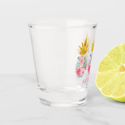ピンクの熱帯の花と金ゴールドパイナップル ショットグラス (左)