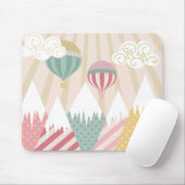 ピンクの熱気球と山の風景 マウスパッド (マウス)