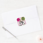 ピンクの牛5誕生日Tシャツとギフト ラウンドシール (封筒)