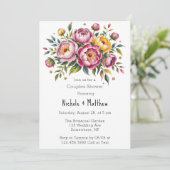 ピンクの牡丹と黄色のフローラカップルのシャワー 招待状 (スタンド正面)