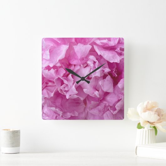 ピンクの牡丹のクローズアップ スクエア壁時計 (ホーム)