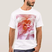 ピンクの牡丹淡い色ののクローズアップ Tシャツ (正面)