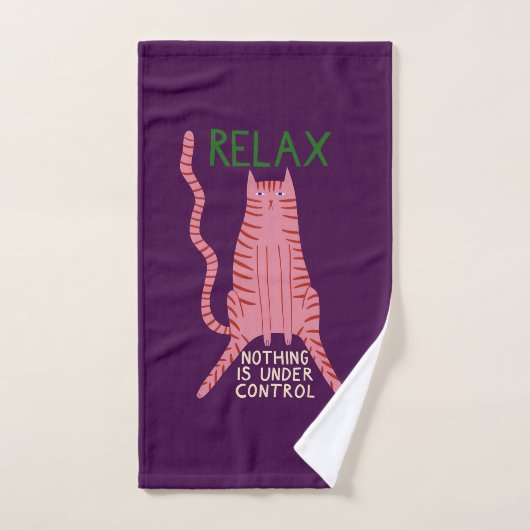 ピンクの猫がリラックス 何もかも手に負えない ハンドタオル (ハンドタオル)