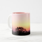 ピンクの甘味マグカップ ツートーンマグカップ (正面左)