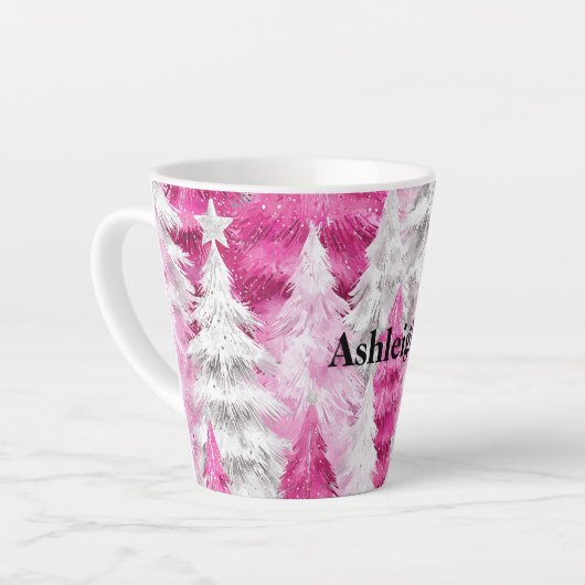 ピンクの白いグラムクリスマスツリー カフェラテマグ (左アングル)