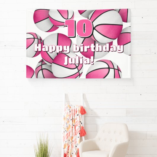 ピンクの白いバスケットボール女の子スポーツ誕生日パーティー 横断幕 (インサイチュ)