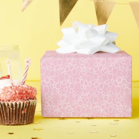 ピンクの白い円 ラッピングペーパー (誕生日パーティー)
