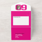 ピンクの白い写真の円60誕生日  オールインワン招待状 (外側)