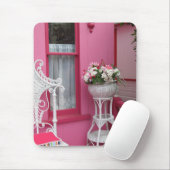 ピンクの白い花籠 – Martha's Vineyard マウスパッド (マウス)