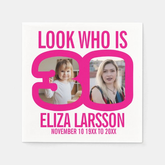 ピンクの白い30歳の誕生日の2つの写真は誰が見える スタンダードカクテルナプキン (正面)