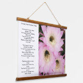 ピンクの砂漠の花びら 吊り下げ型タペストリー (傾斜あり)