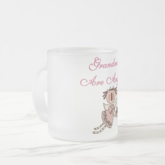 ピンクの祖母は天使のTシャツおよびギフトです フロストグラスマグカップ (正面左)