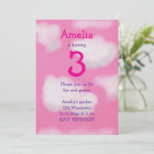 ピンクの空とフワフワの雲の誕生日 招待状 (スタンド正面)