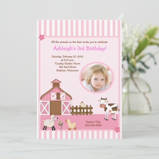 ピンクの納屋のアニマル・ファームの写真の誕生日の招待状 招待状 (スタンド正面)