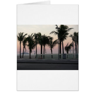 ピンクの紫色のやし