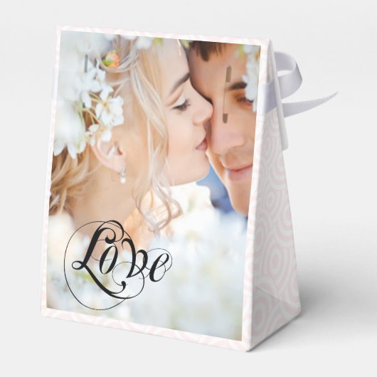 ピンクの結婚式の引き出物ボックスあなたの写真モノグラム名 フェイバーボックス (裏面サイド)