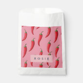 ピンクの背景にスパイシーな赤い唐辛子パターン フェイバーバッグ (正面)