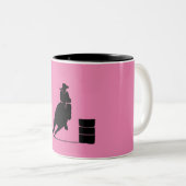 ピンクの背景にバレルレーシングガールシルエット ツートーンマグカップ (正面右)