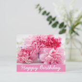 ピンクの背景にピンクのカーネーション ポストカード (スタンド正面)