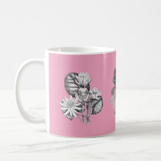 ピンクの背景にモノクロのお花 コーヒーマグカップ (左)