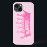 ピンクの背景のマゼンタのプリンセスの王冠 iPhone 13ケース<br><div class="desc">服のゲームは王冠なしで完全ではないです! あなたの子供が救済して下さい王女のちょうど覚えるのを彼女が視野のスタジオからのこのマゼンタの王冠のプリントとであるかどの位。 あなたのを今日得て下さい!</div>