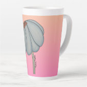 ピンクの背景の青い花 カフェラテマグ (右アングル)
