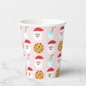 ピンクの背景を持つサンタミルクとクッキー 紙コップ (左)