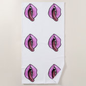 ピンクの舌と唇 ビーチタオル (正面)