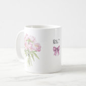 ピンクの芍薬とリボンの陶器マグカップ コーヒーマグカップ (正面左)
