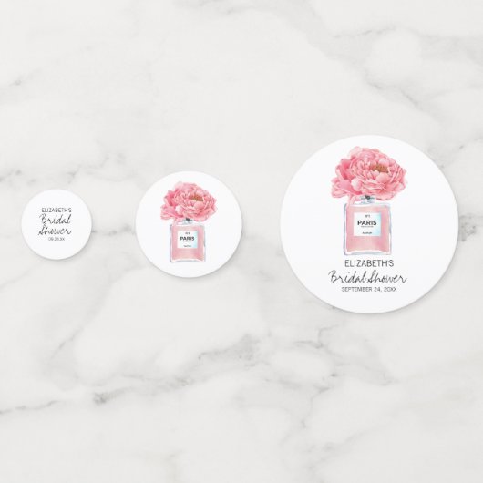 ピンクの芍薬と香水の花を飾った花嫁のシャワー コンフェッティ (正面)