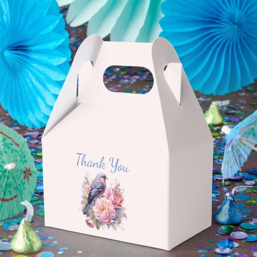 ピンクの芍薬の上の歌鳥 感謝の気持ちを込めて フェイバーボックス (パーティー)