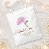 ピンクの芍薬の結婚式のお礼 フェイバーバッグ (クリップ留めされた状態)