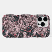 ピンクの芍薬の花と蛾 iPhoneケース (裏面横)