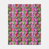 『ピンクの花々フローラコラージュ』 フリースブランケット (正面)