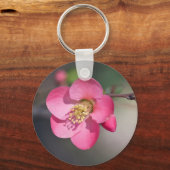 ピンクの花かがり キーホルダー (正面)