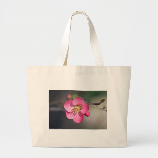 ピンクの花かがり ラージトートバッグ (正面)