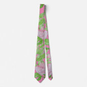 ピンクの花かわいらしと葉のフローラの房 ネクタイ (正面)