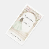 ピンクの花がアーチ状に飾られた緑のドレス　スイート16のランチョン (コーナー)