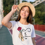 ピンクの花が可愛いスマイルやる気を起こさせる引用文 Tシャツ