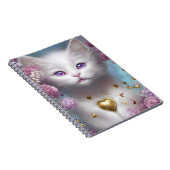 ピンクの花が咲き乱れたかわいい白い子猫 ノートブック (右側)