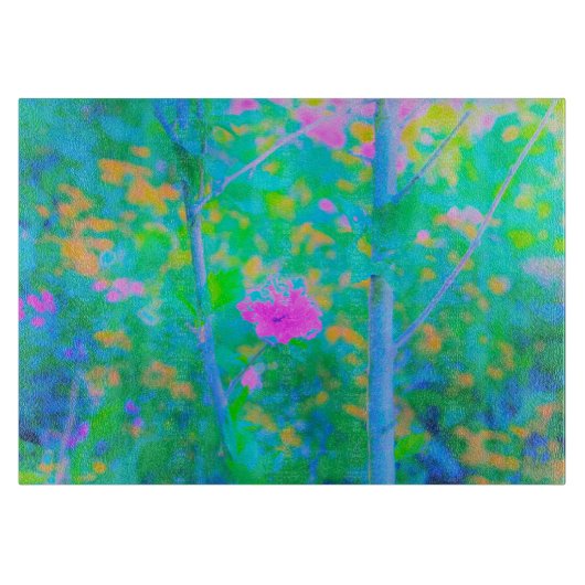 ピンクの花が咲く印象派の青い風景 カッティングボード (正面)