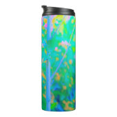 ピンクの花が咲く印象派の青い風景 タンブラー (回転右)