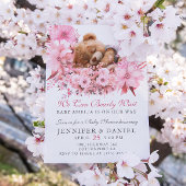 ピンクの花とともに赤ちゃんを待つベビーシャワー 招待状