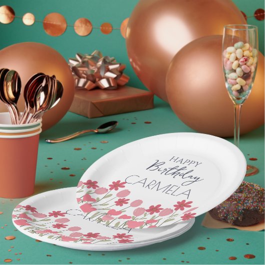 ピンクの花とハート誕生日パーティー ペーパープレート (複数)