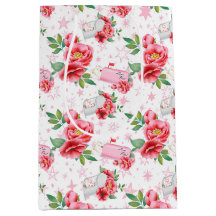 ピンクの花とバレンタインのラブノート