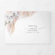 ピンクの花とパンパスグラスエレガントな結婚式