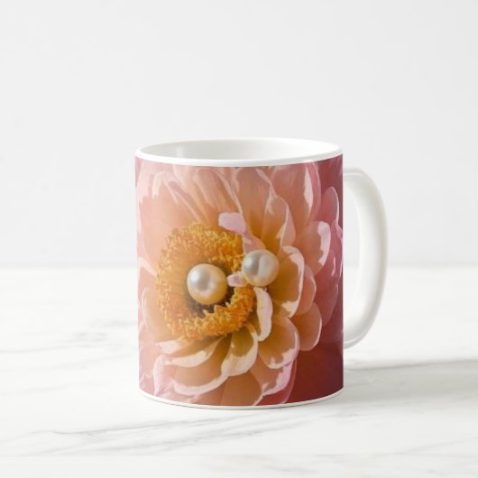 ピンクの花とパール コーヒーマグカップ (正面右)