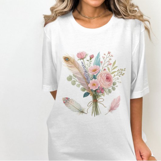 ピンクの花と羽Tシャツ Tシャツ