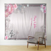 ピンクの花と蝶のウェディングバックドロップ タペストリー (インサイチュ(横))