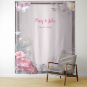 ピンクの花と蝶のウェディングバックドロップ タペストリー (インサイチュ)